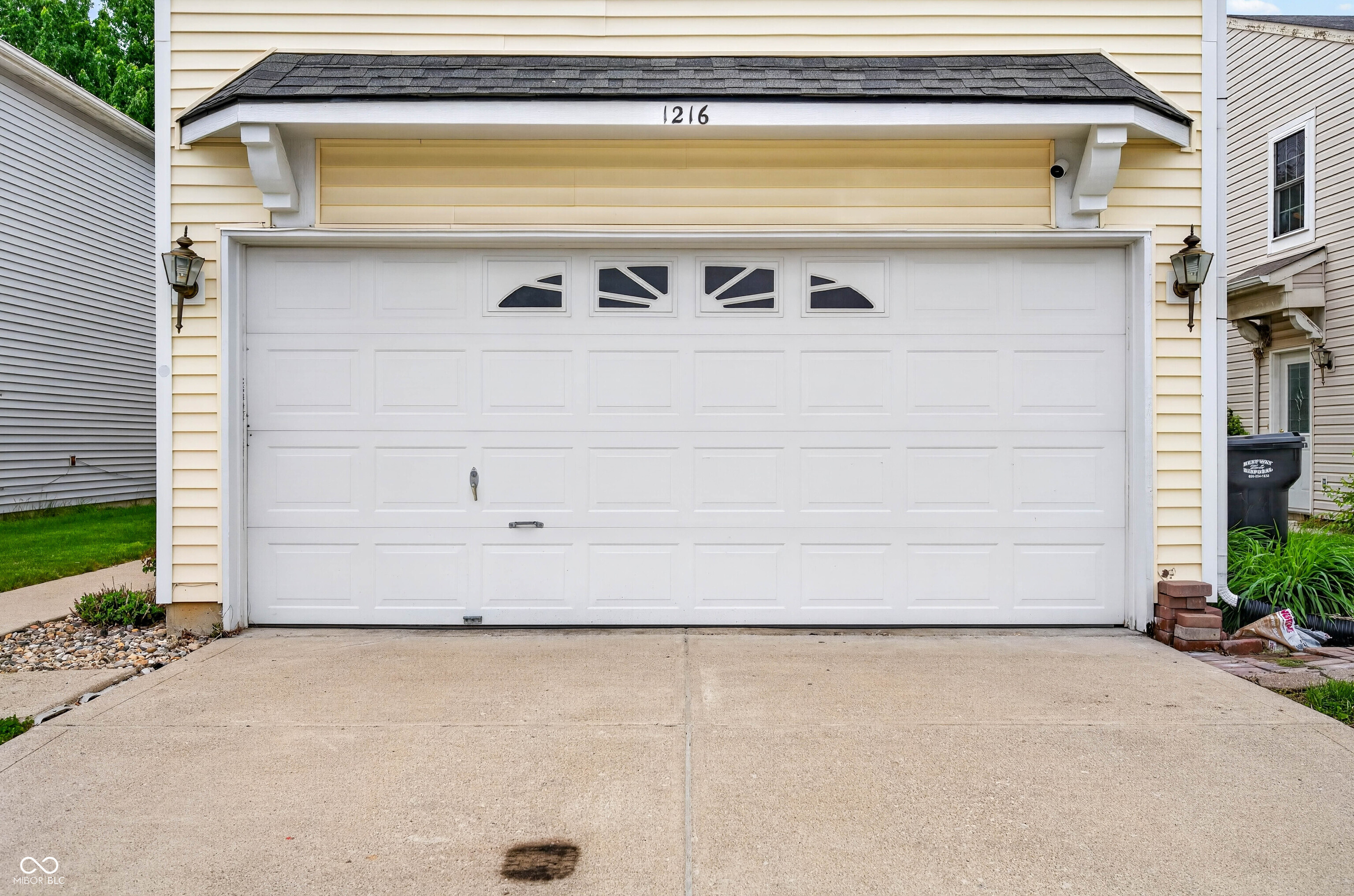 1216 Odell Lane