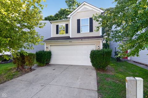 Photo of 4926 Pembridge Drive, Indianapolis, IN 46254 (MLS # 22111524)