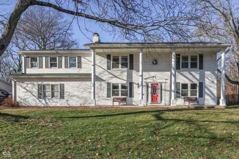 Photo of 1000 Leisure Lane, Greenwood, IN 46142 (MLS # 22078735)