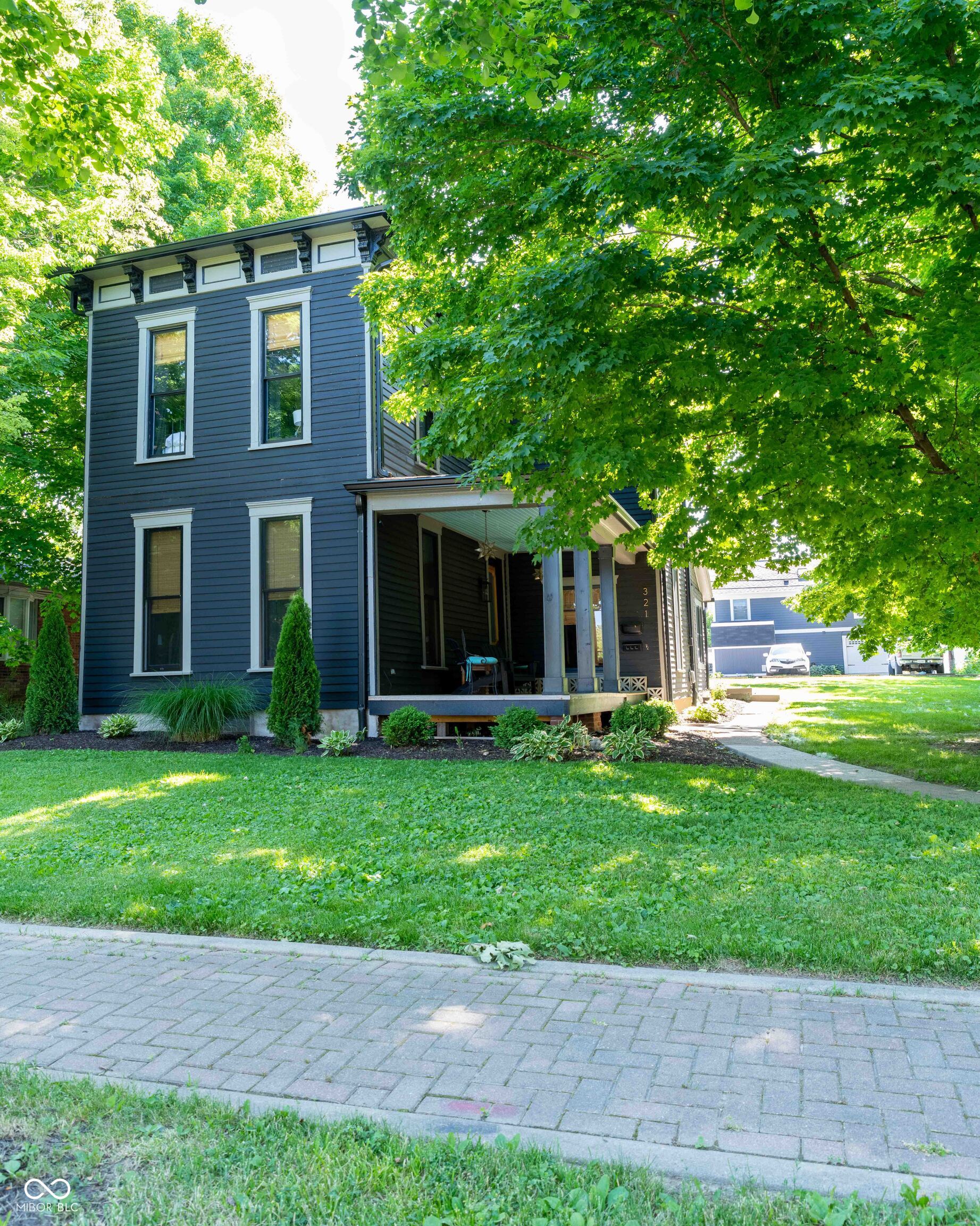 321 N Rangeline Road