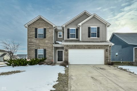 Photo of 535 Mozart Drive, Greenfield, IN 46140 (MLS # 22079833)