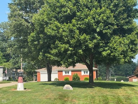 Photo for 205 W Oneida Trail