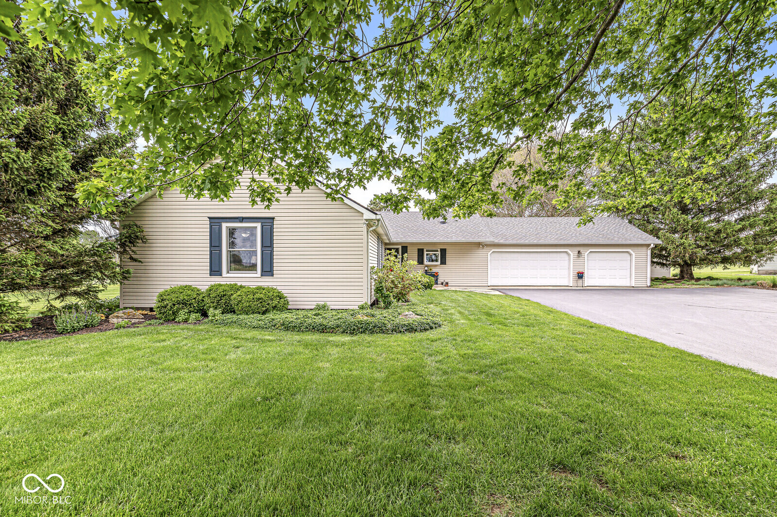 3785 N US Highway 52