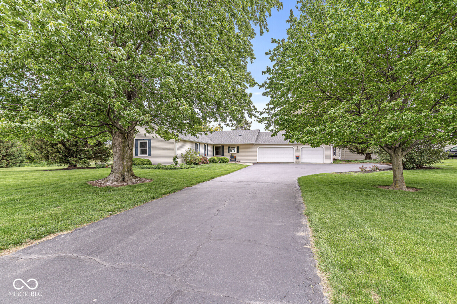 3785 N US Highway 52