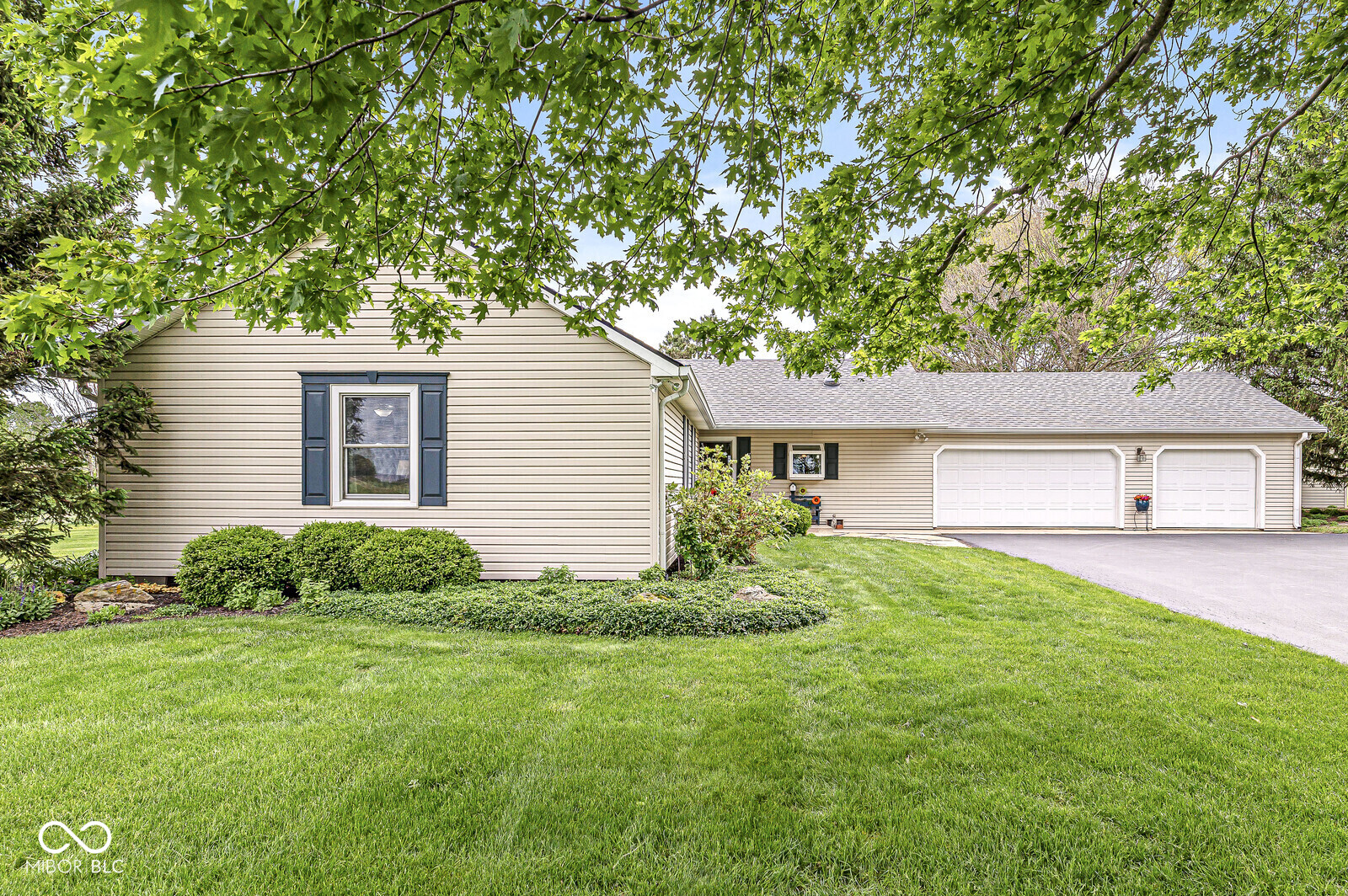 3785 N US Highway 52