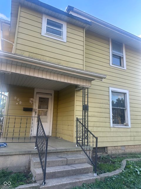 Photo of 909 Church Street, New Castle, IN 47362 (MLS # 22070212)