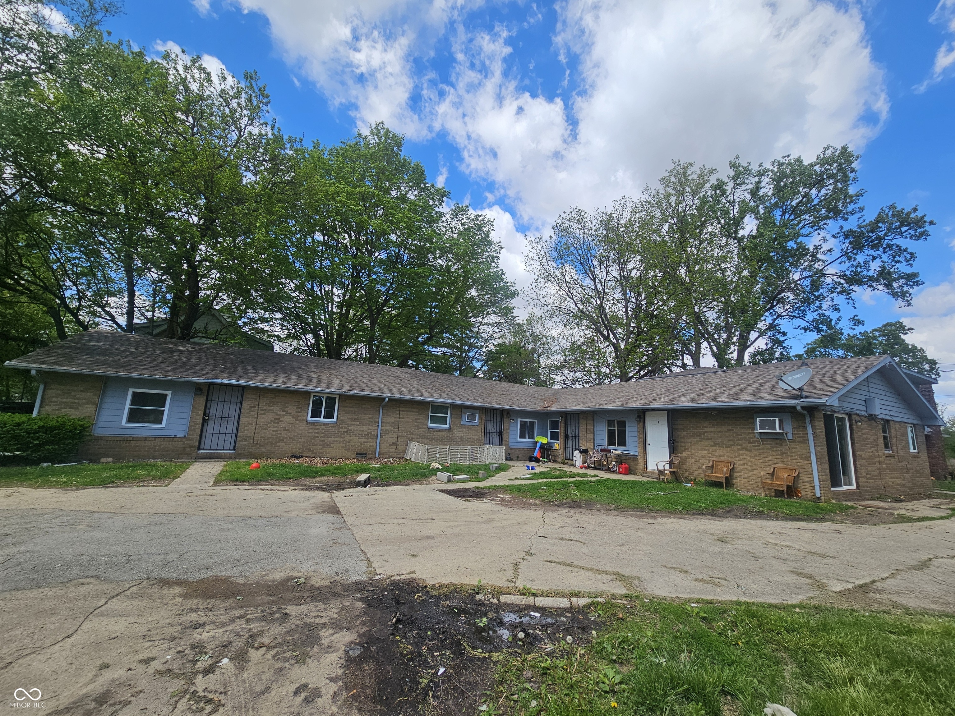 714 W Cross Street