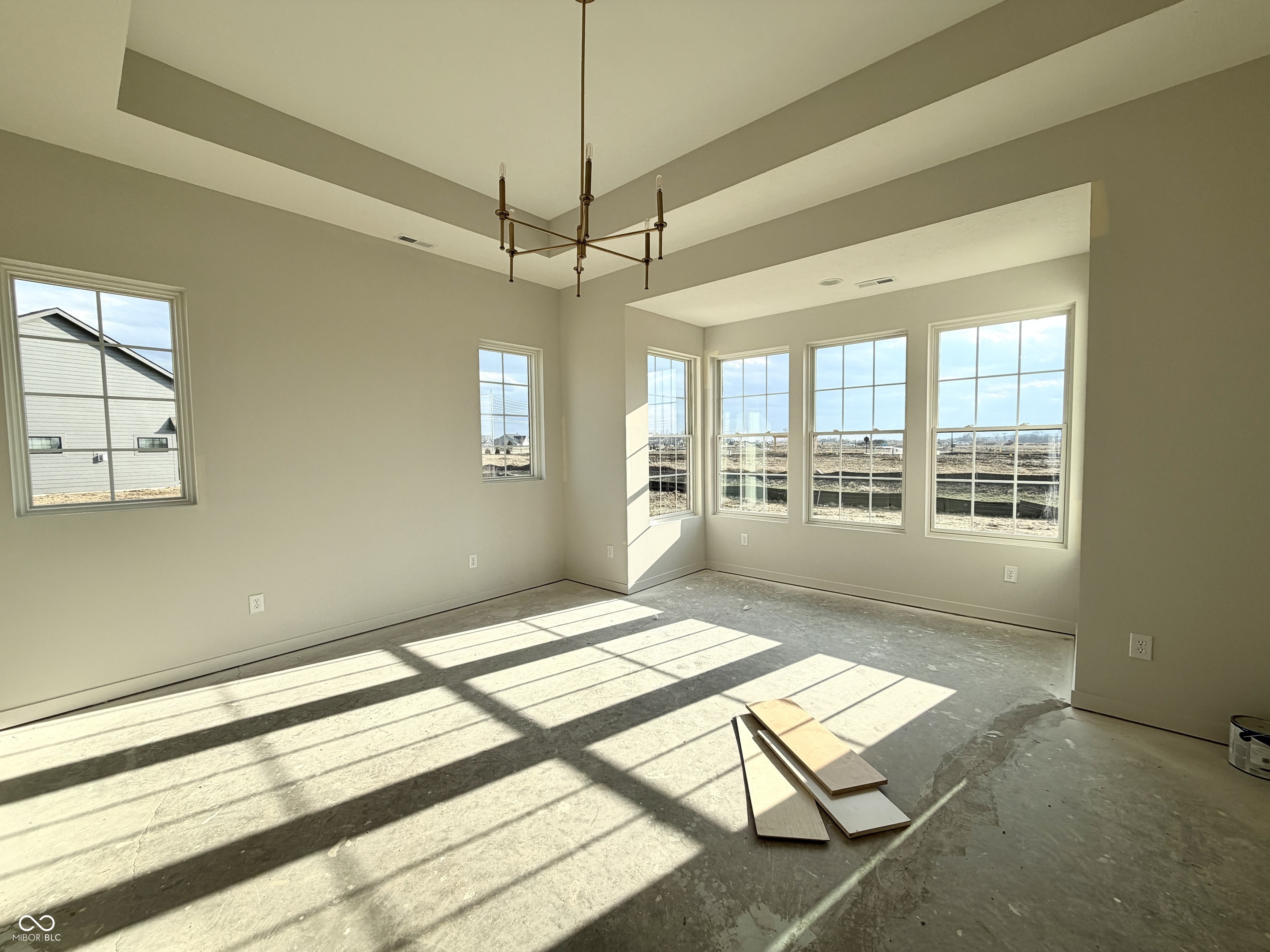 1451 Crosstie Circle