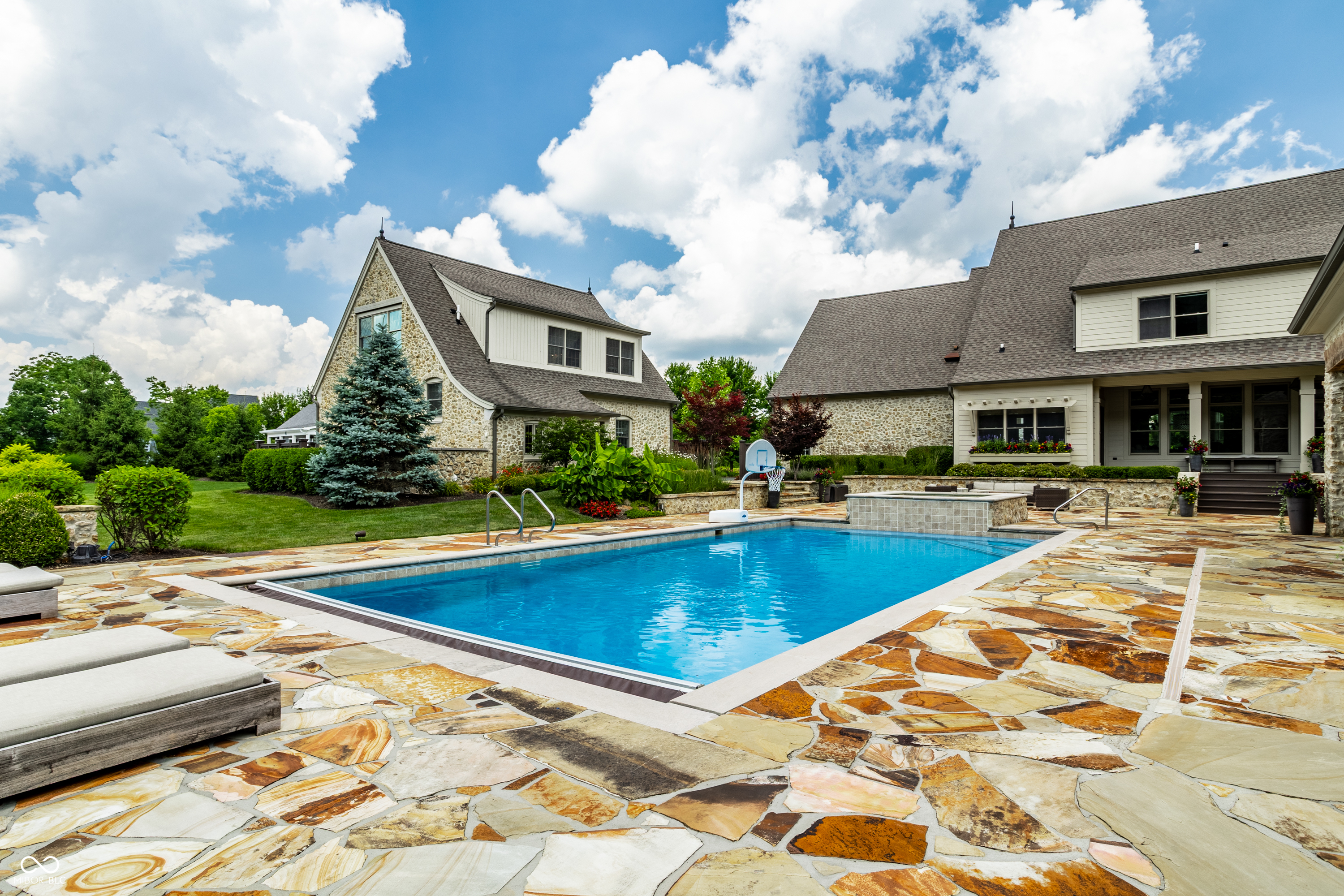 9681 Pleasant View Lane