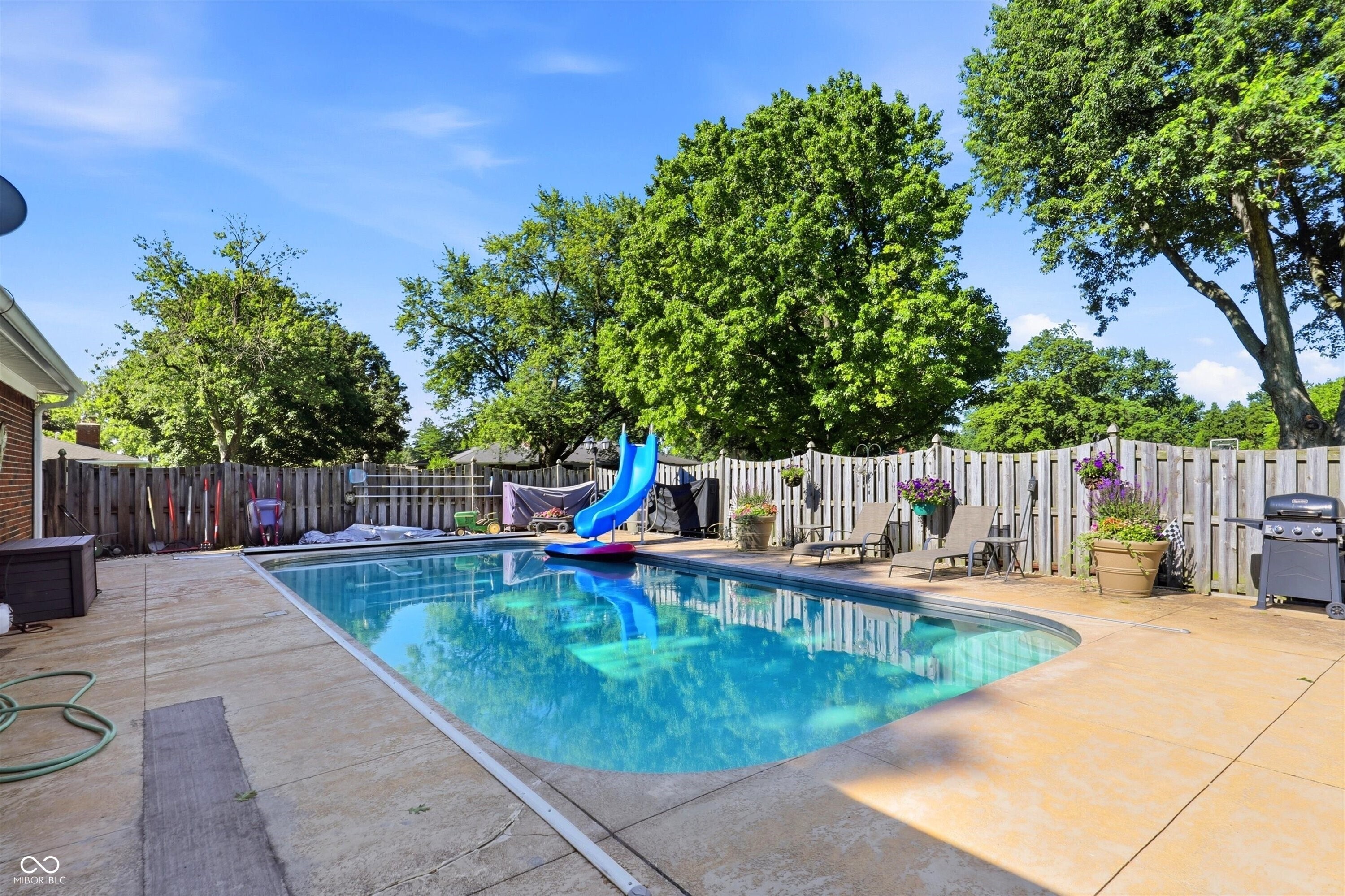 7546 Dianna Drive