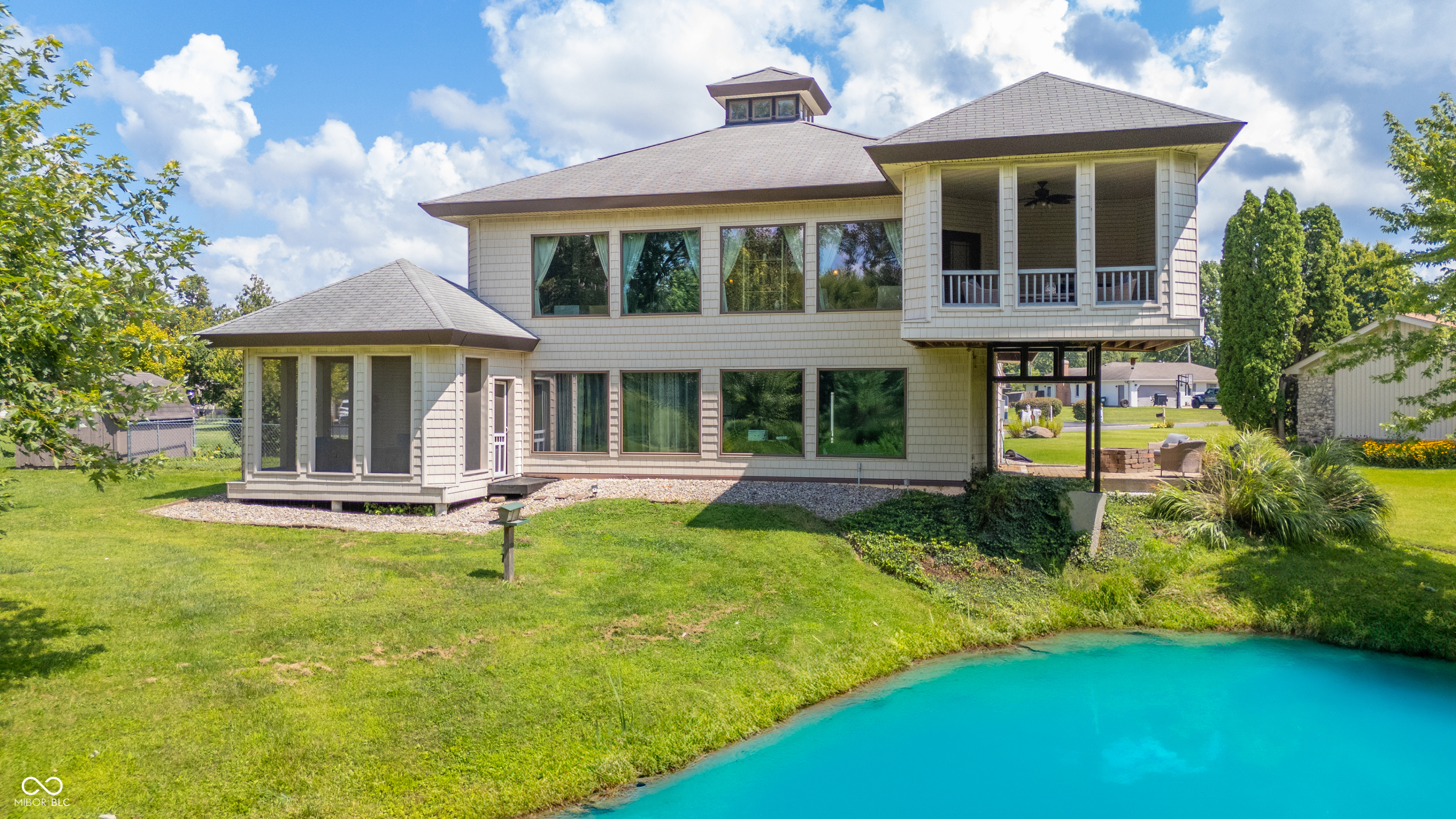 2303 Wayne Drive