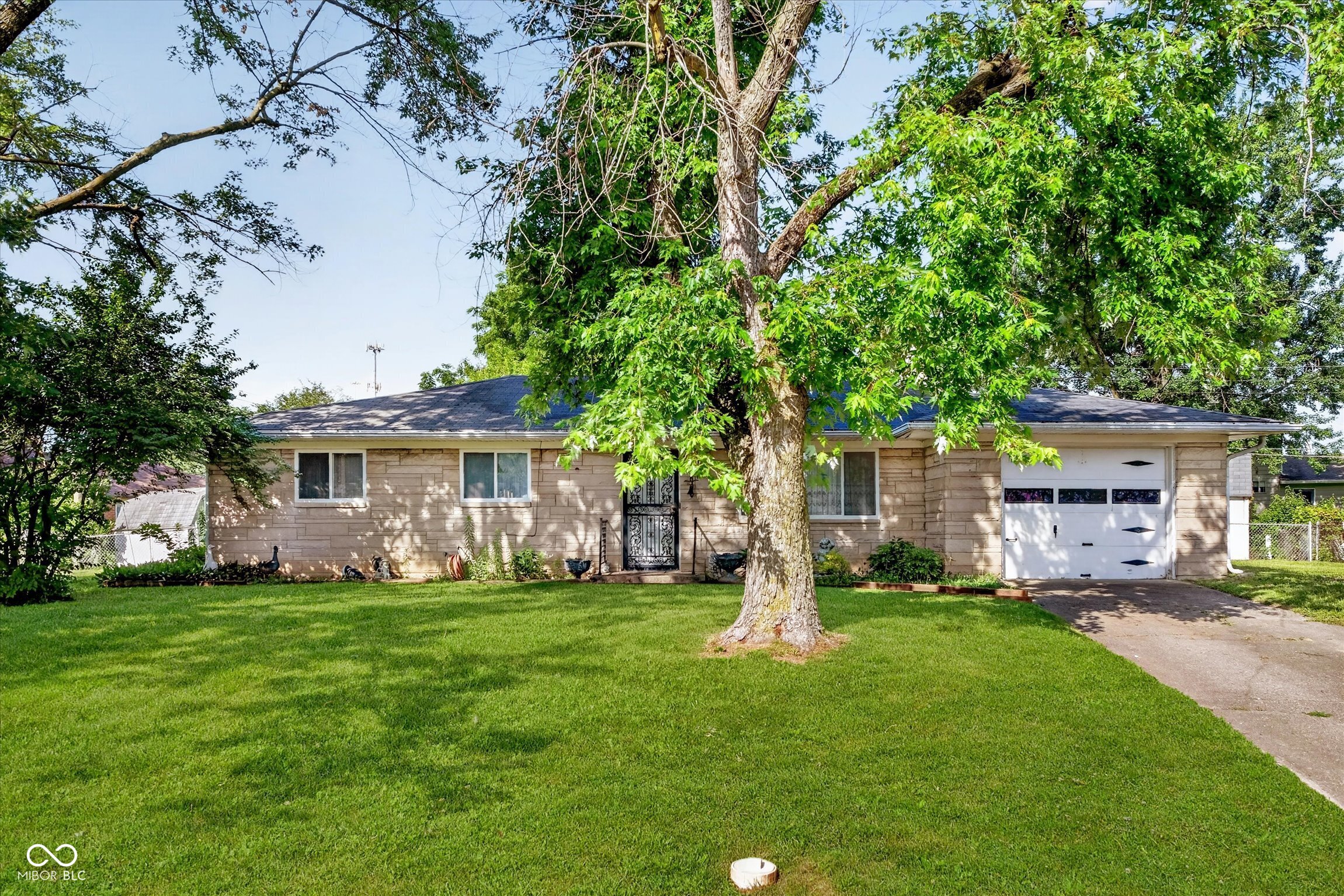 Photo 1 of 23 — 2436 Galaxy Lane, Indianapolis, IN 46229