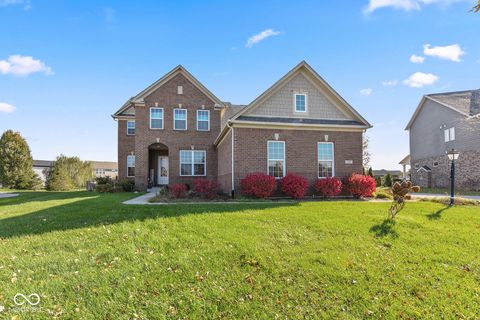 Photo of 7211 Bellini Lane, Indianapolis, IN 46259 (MLS # 22073765)