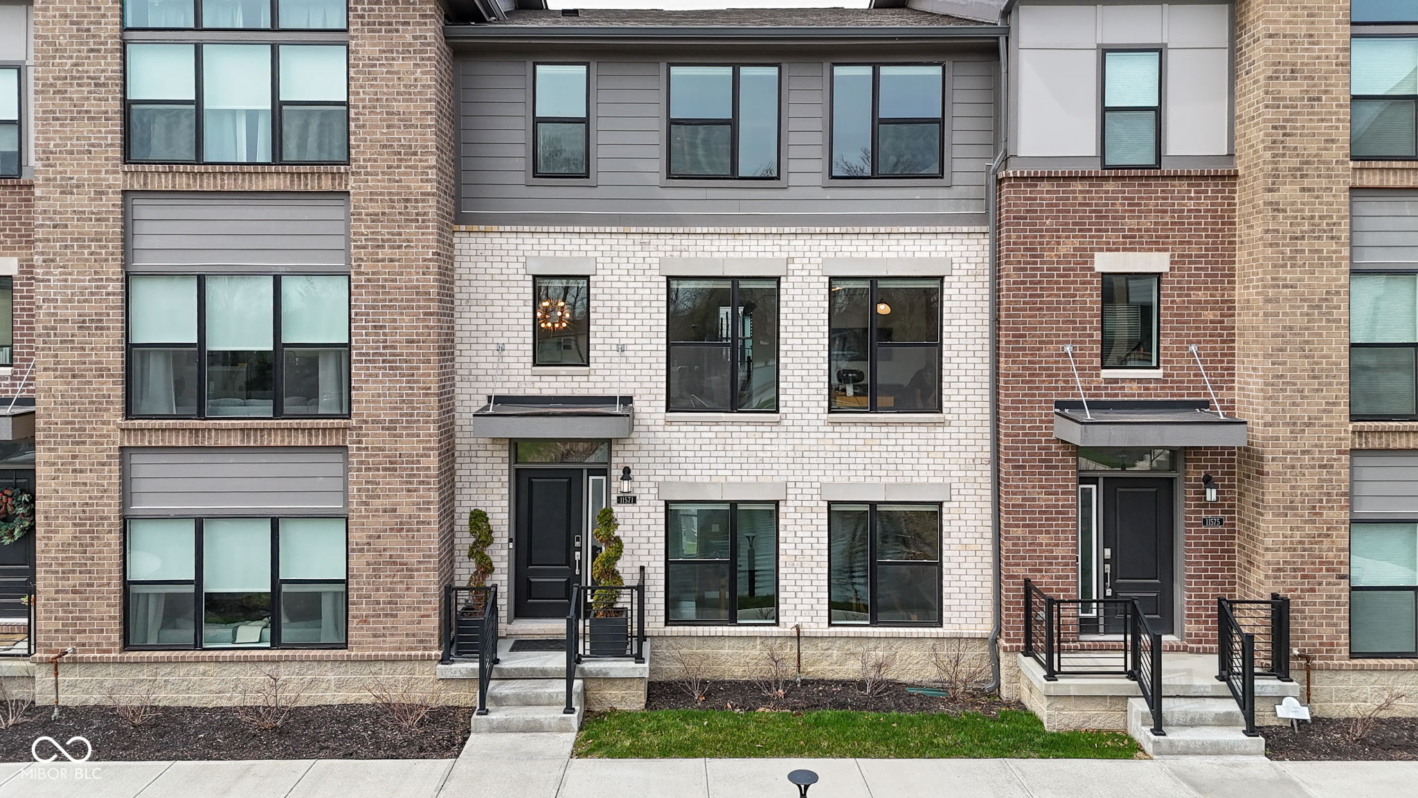 11571 Huffington Street