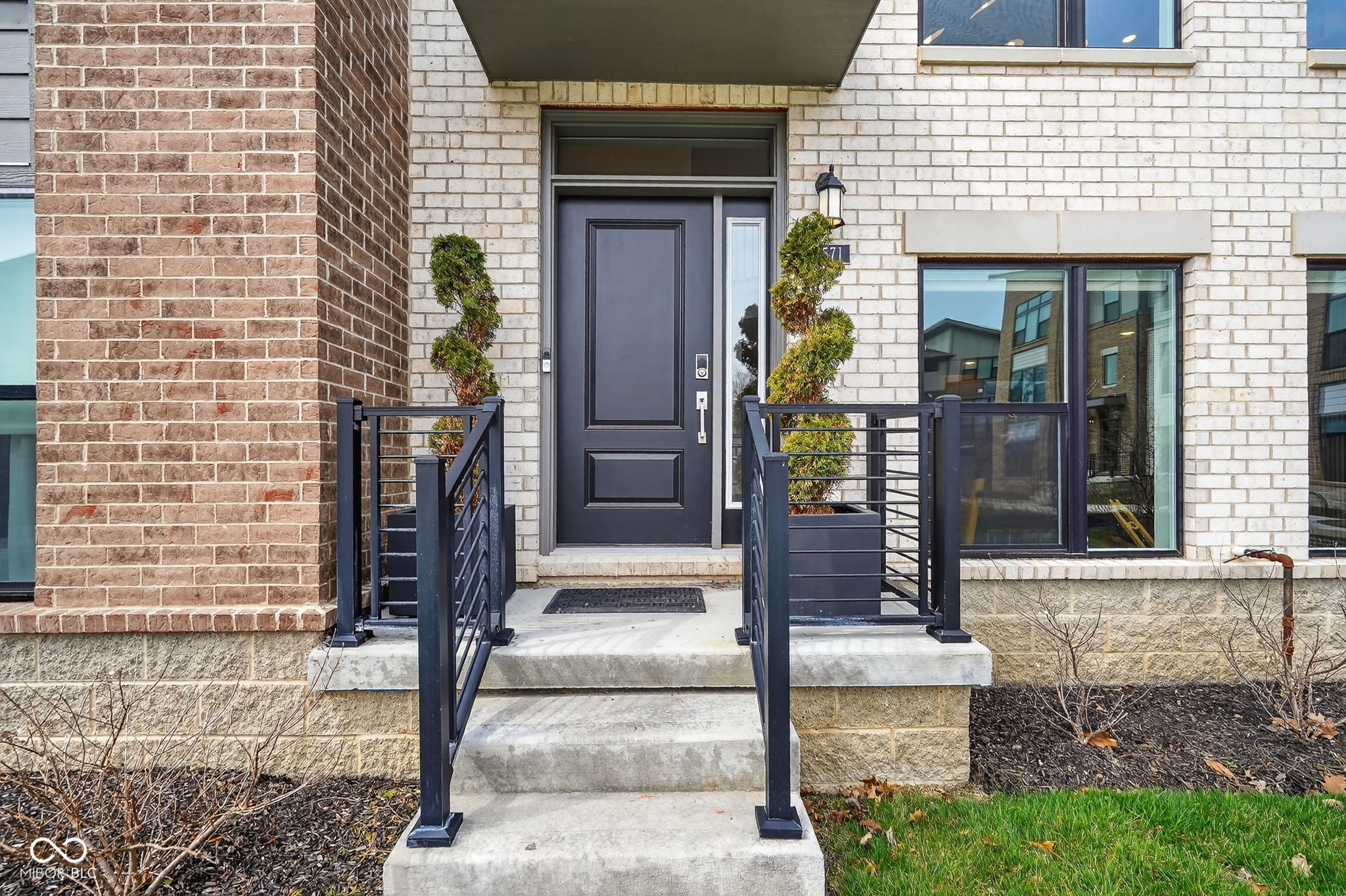 11571 Huffington Street