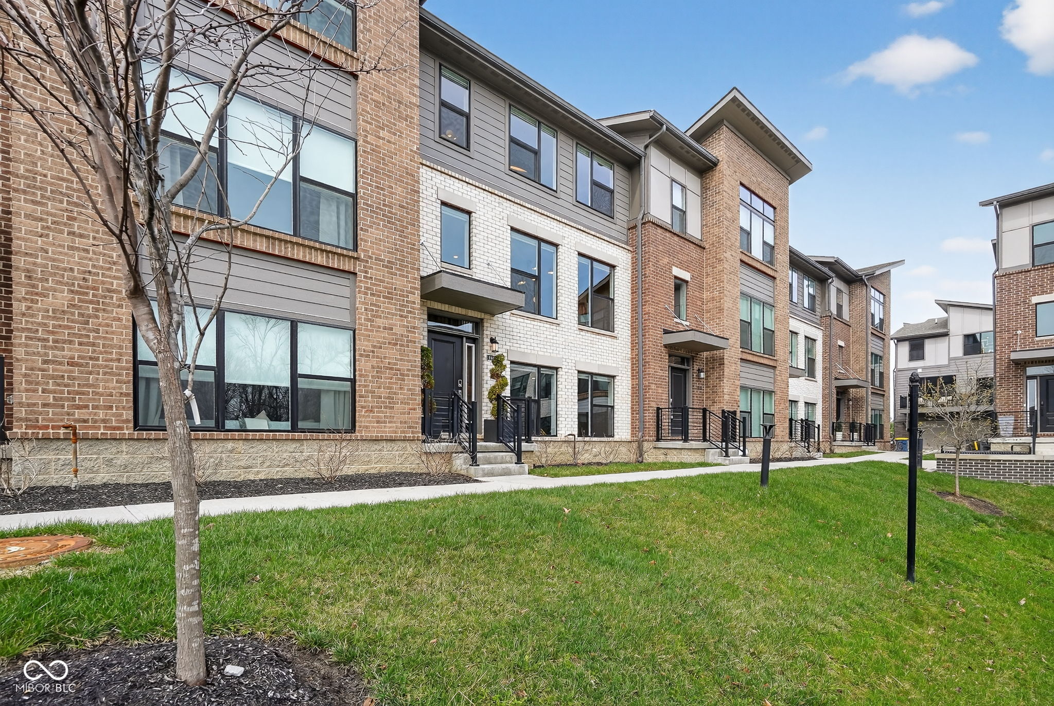 11571 Huffington Street