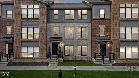 11571 Huffington Street Carmel IN 46032