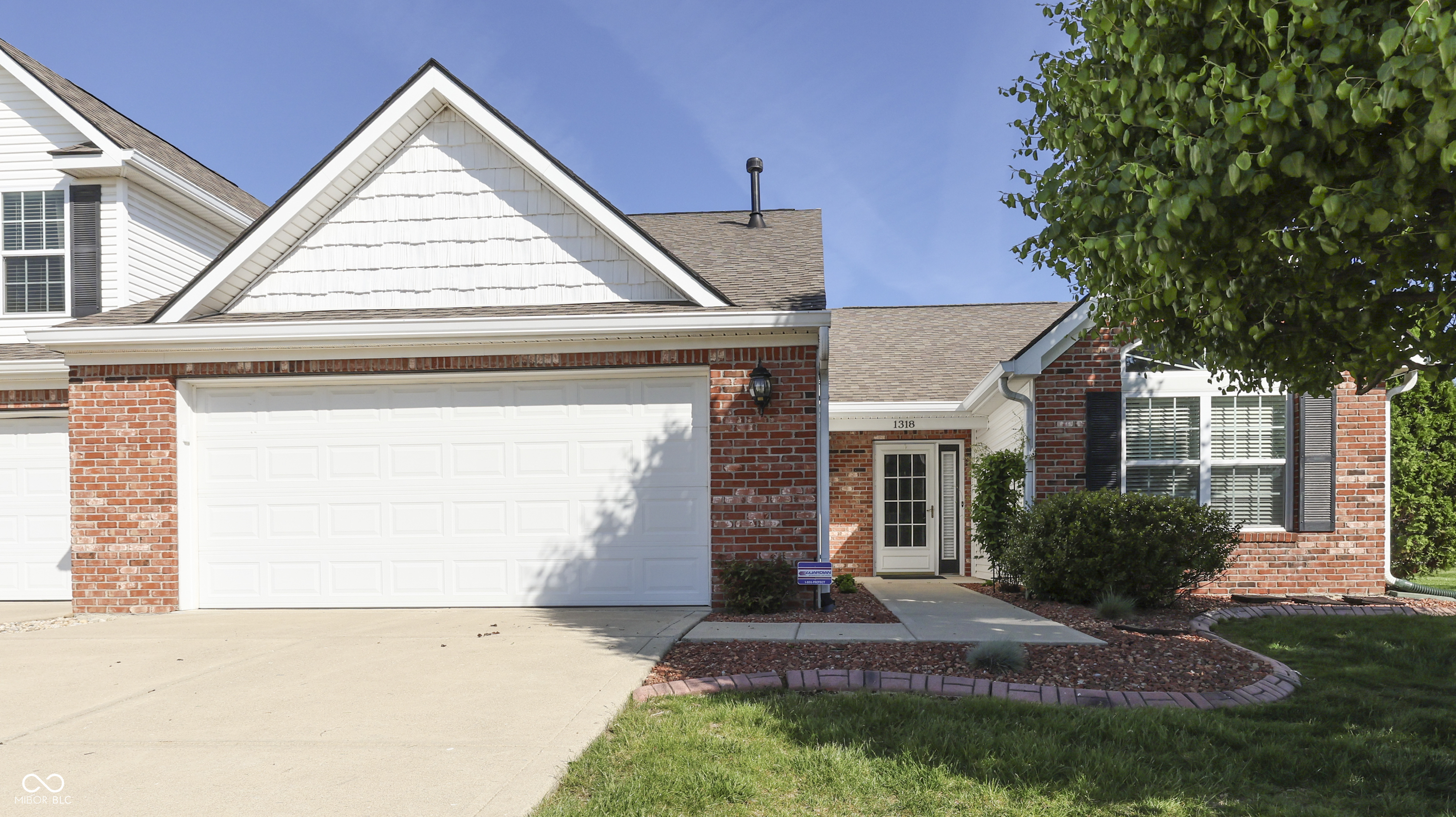 Photo 1 of 34 — 1318 Hamilton Drive, Greenwood, IN 46143