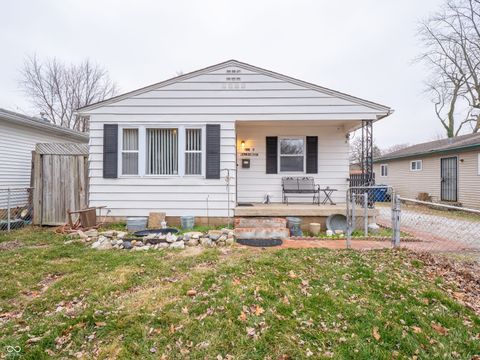 Photo of 623 Waldemere Avenue, Indianapolis, IN 46241 (MLS # 22078136)