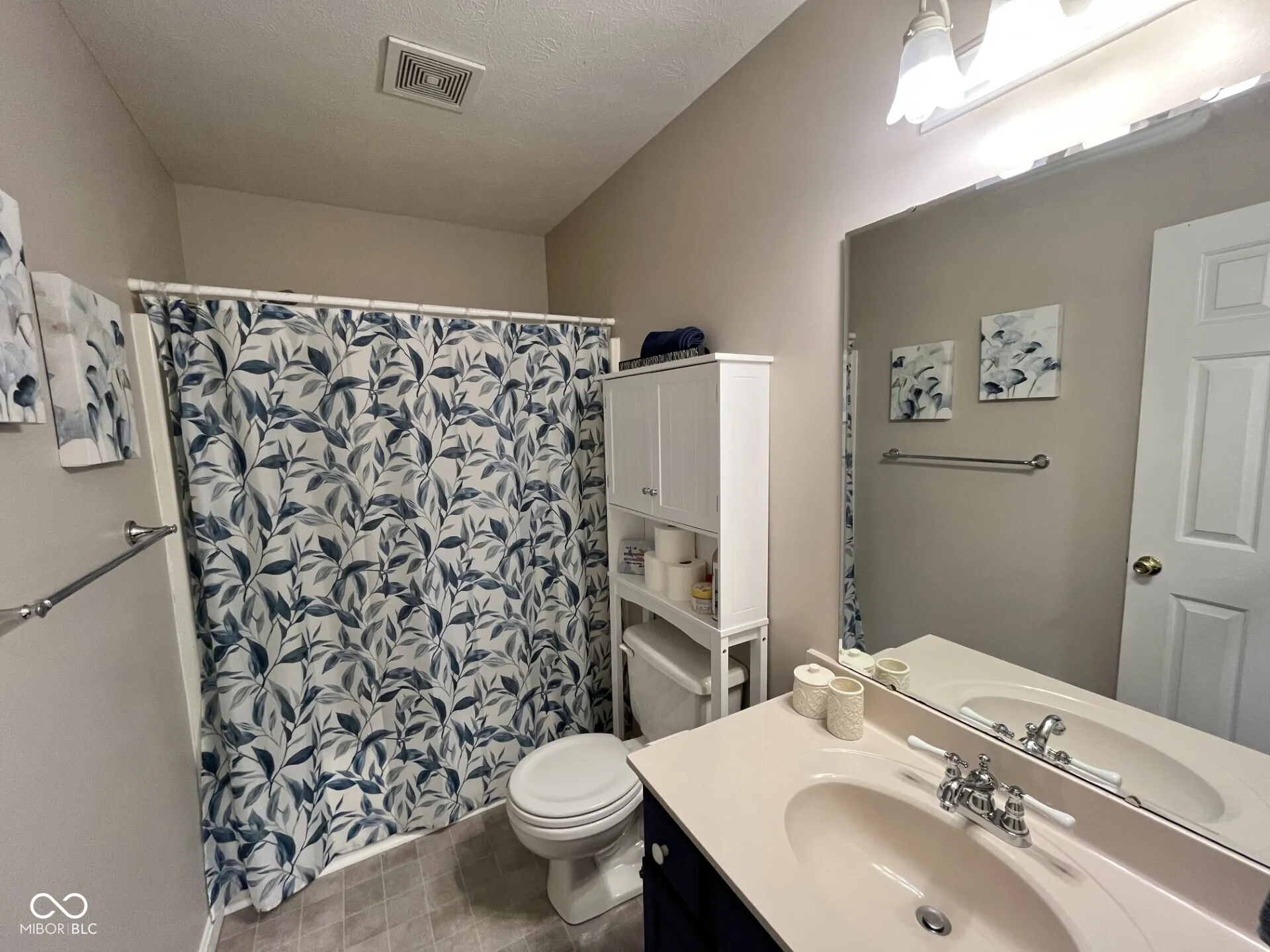 Freetown, Indiana 47235, United States, 3 Bedrooms Bedrooms, ,2 BathroomsBathrooms,Residential,Pending,180339