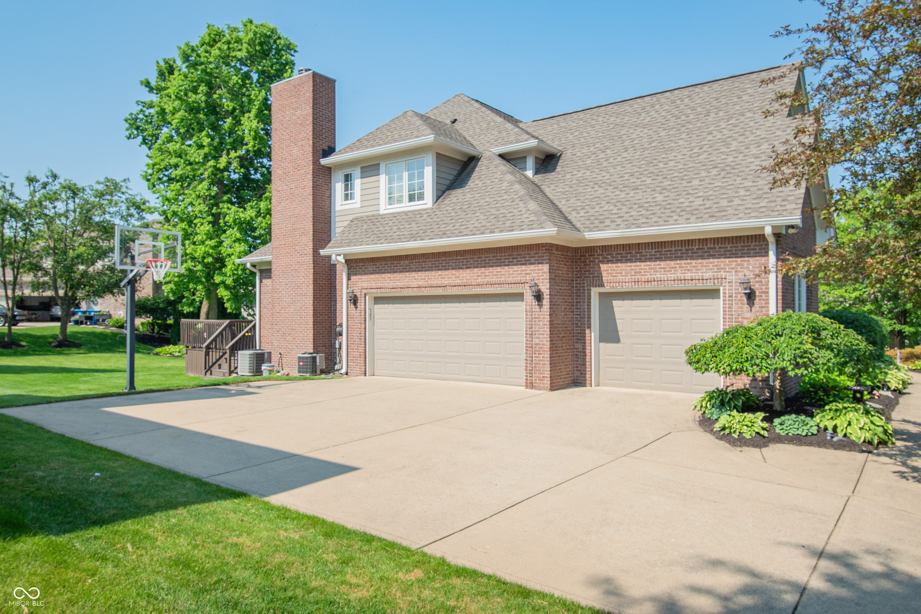 2901 Hazel Foster Drive