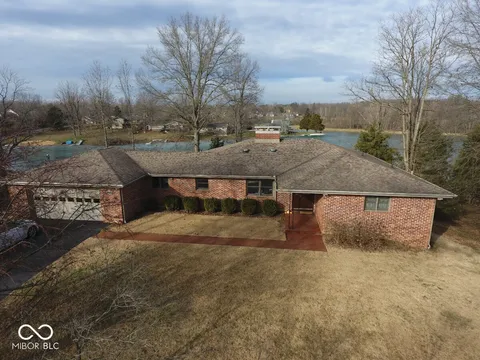 3752 W North Wood Lake Drive, Columbus, IN 47201 - MLS#: 22027167