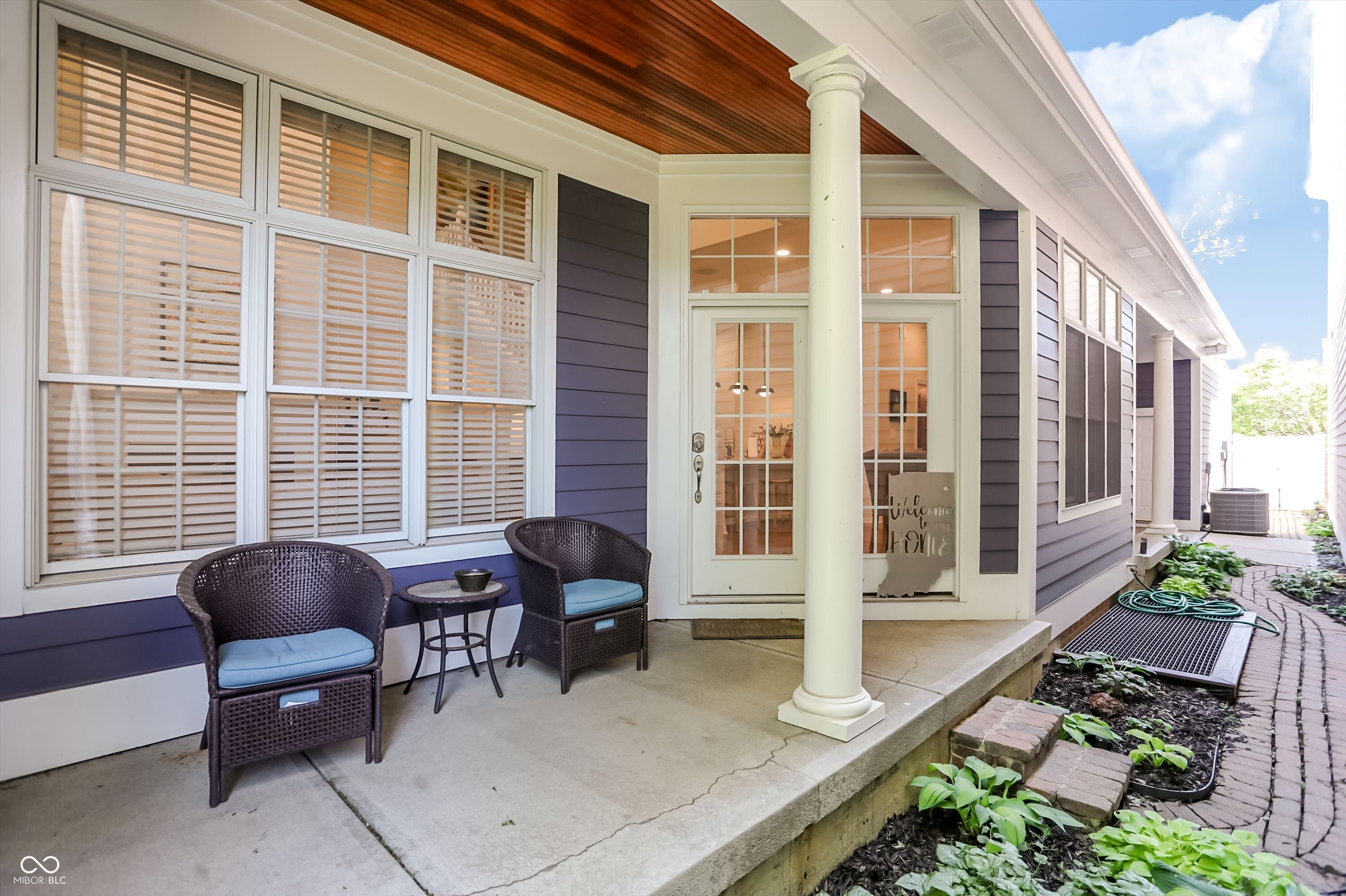 642 N Senate Avenue