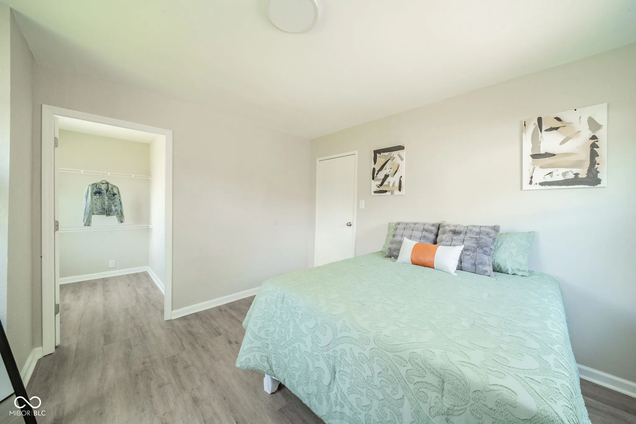 Anderson, Indiana 46012, United States, 2 Bedrooms Bedrooms, ,1 BathroomBathrooms,Residential,Active,136032