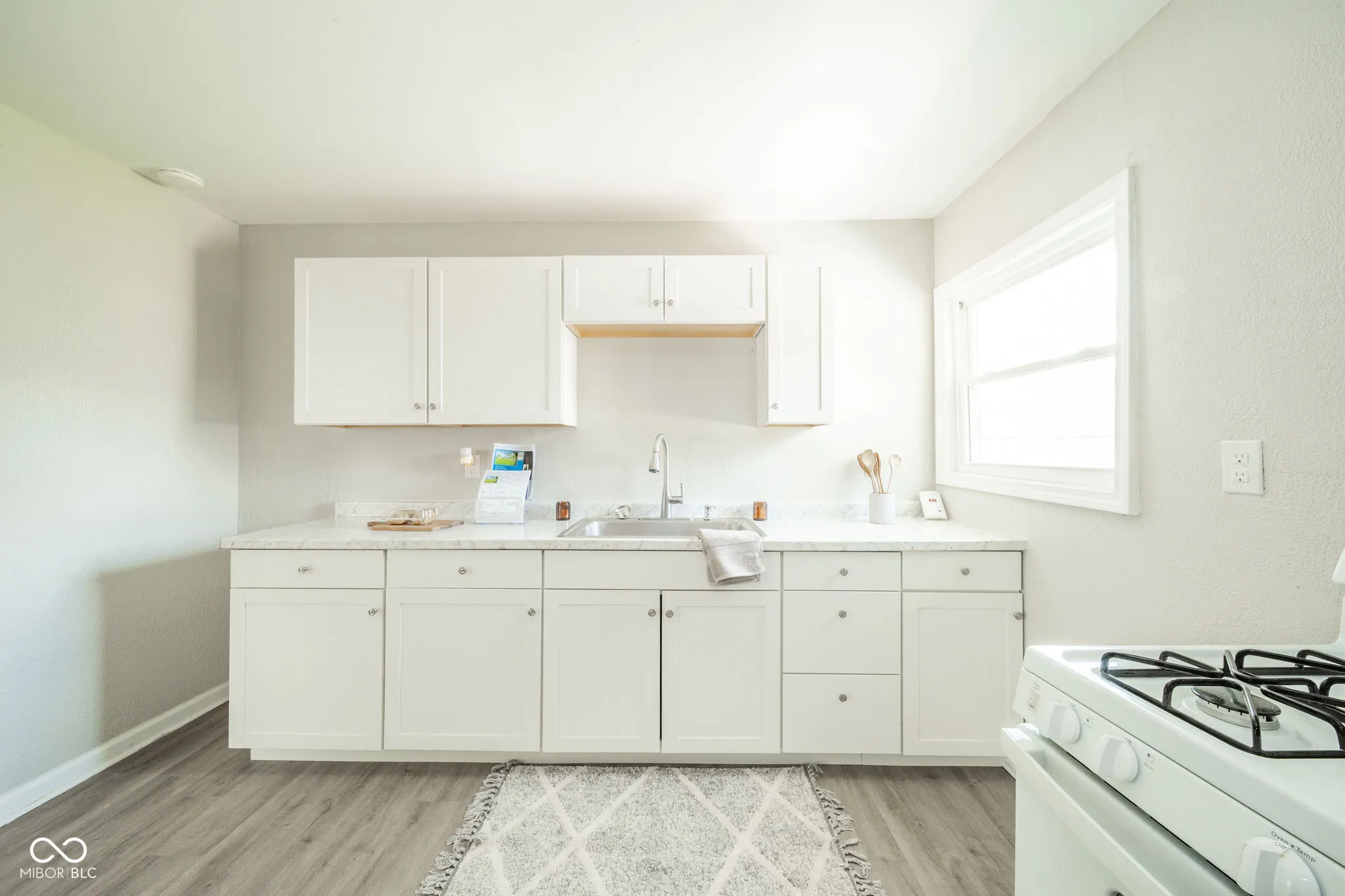 Anderson, Indiana 46012, United States, 2 Bedrooms Bedrooms, ,1 BathroomBathrooms,Residential,Active,136032