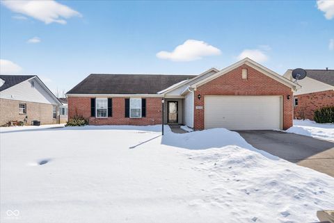 Photo of 9655 Piper Lake Drive, Indianapolis, IN 46239 (MLS # 22083601)