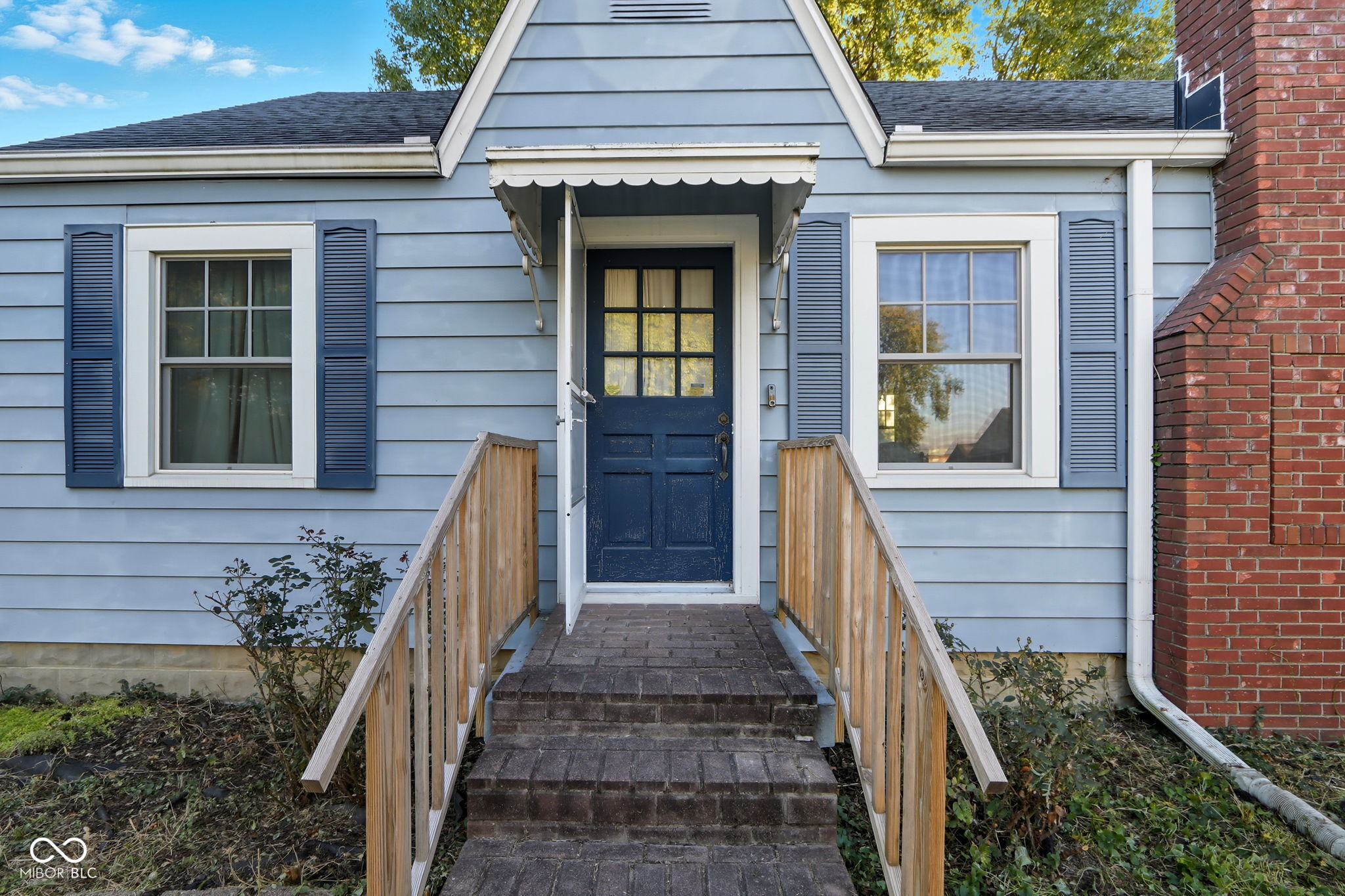 85 Woodside Avenue