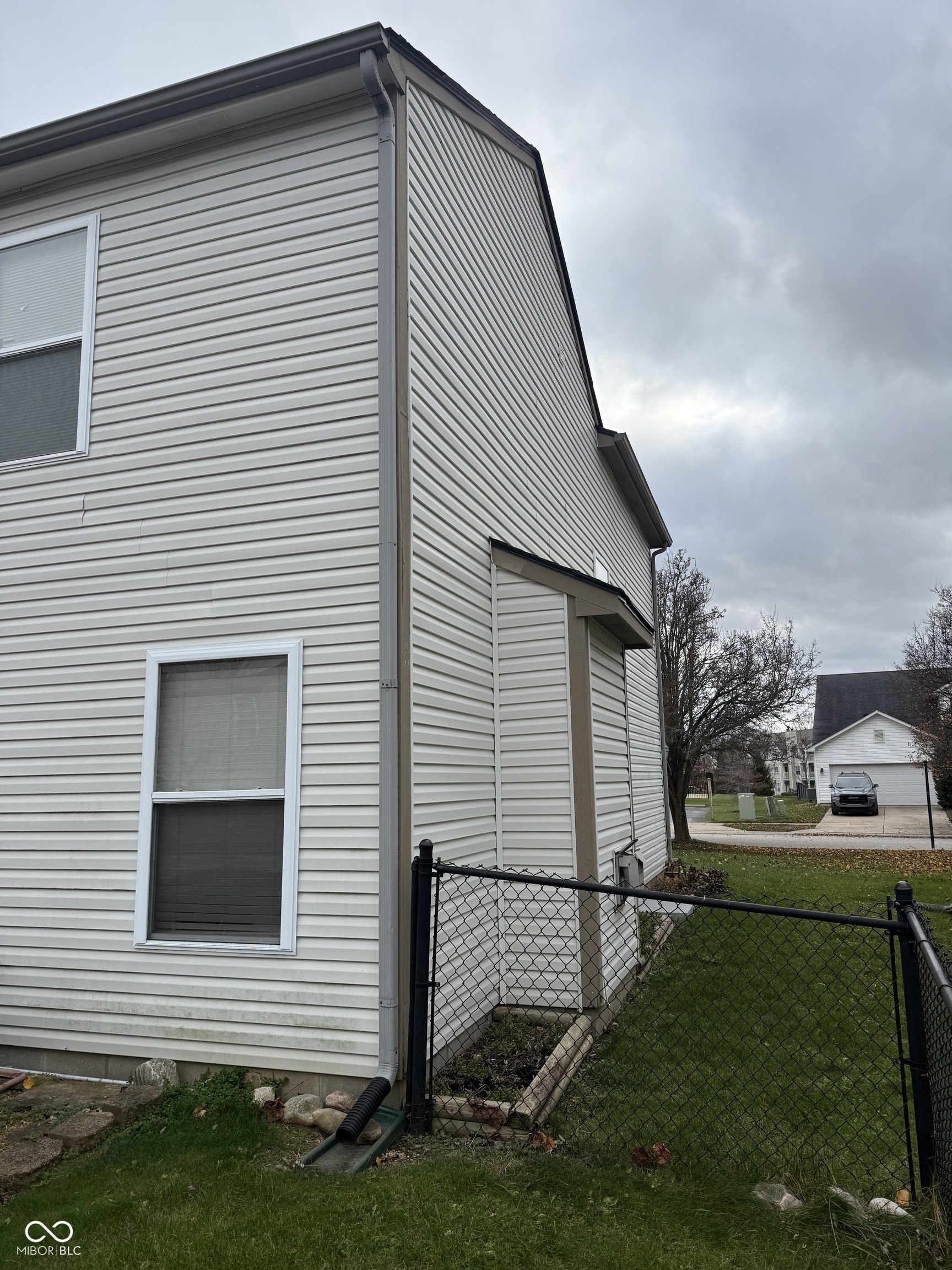 6716 Smithfield Boulevard