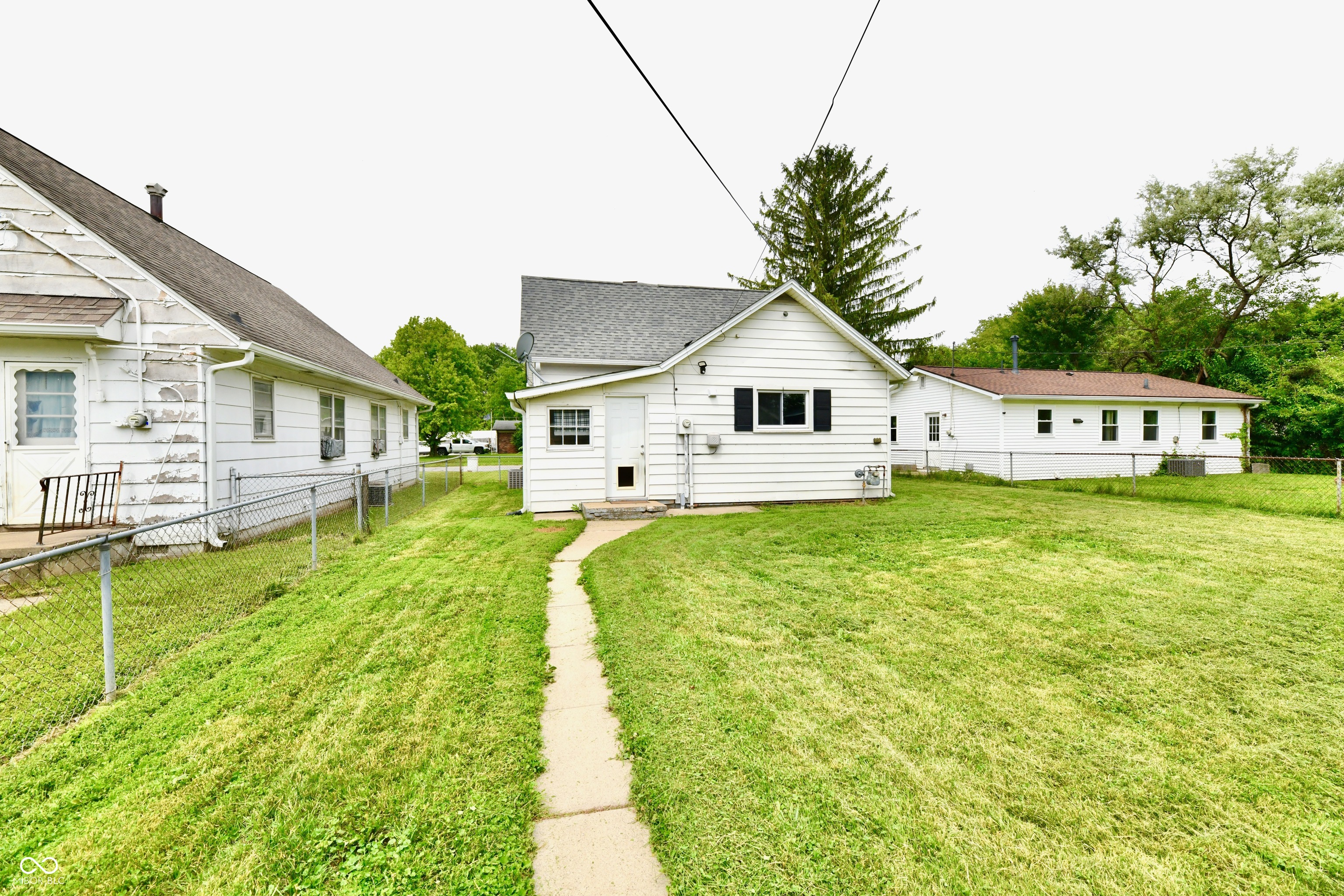 469 S Peru Street