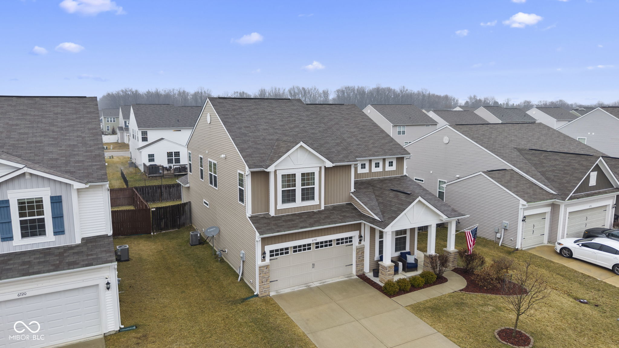 6740 Shooting Star Drive