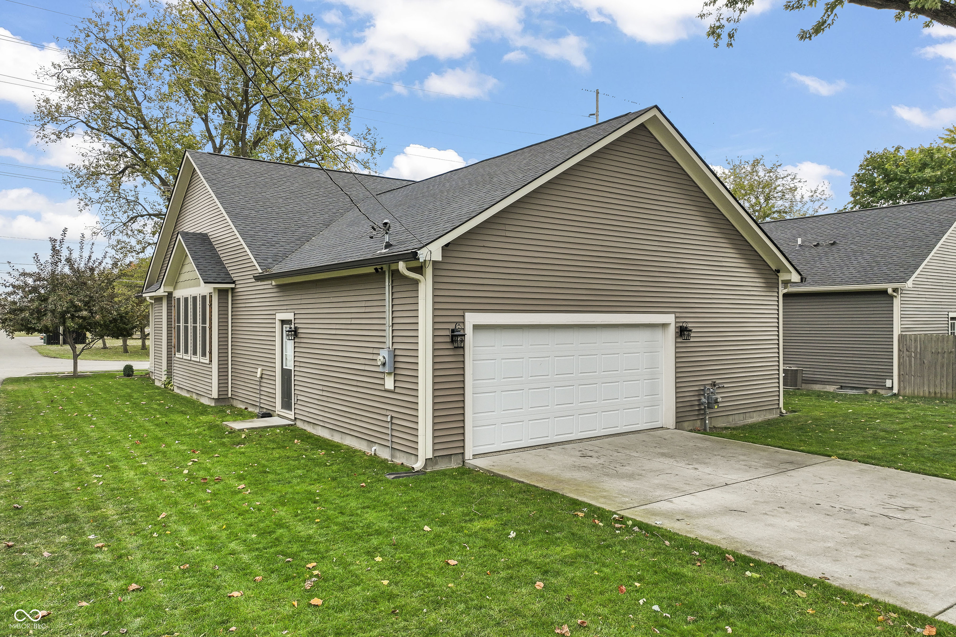 920 Pleasant Street