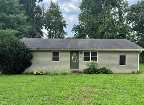 Photo of 102 E Davidson Street, Staunton, IN 47881 (MLS # 22119910)