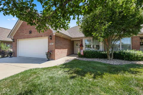 Photo of 4821 W Harrisburg Court, New Palestine, IN 46163 (MLS # 22115881)
