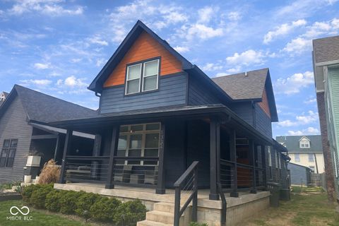 Photo of 1334 E Market Street, Indianapolis, IN 46202 (MLS # 22092975)
