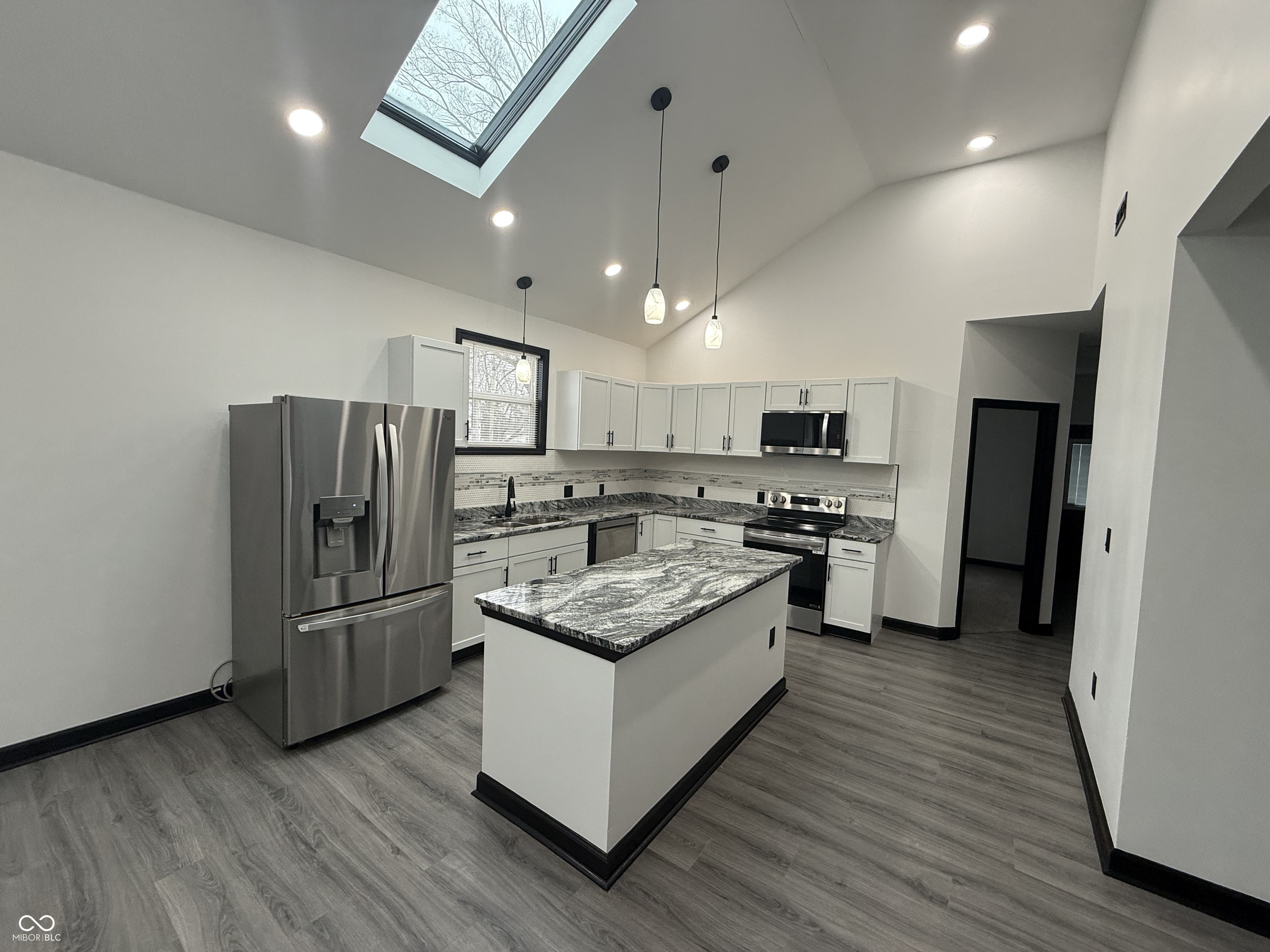 2435 Columbia Avenue