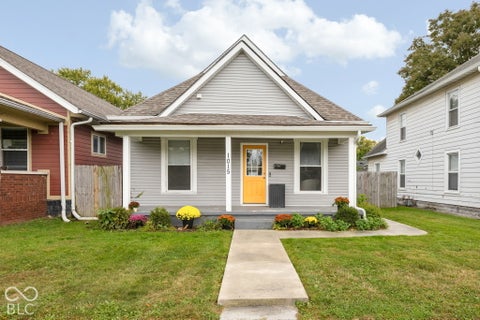 Photo of 1015 E Raymond Street, Indianapolis, IN 46203 (MLS # 22131545)