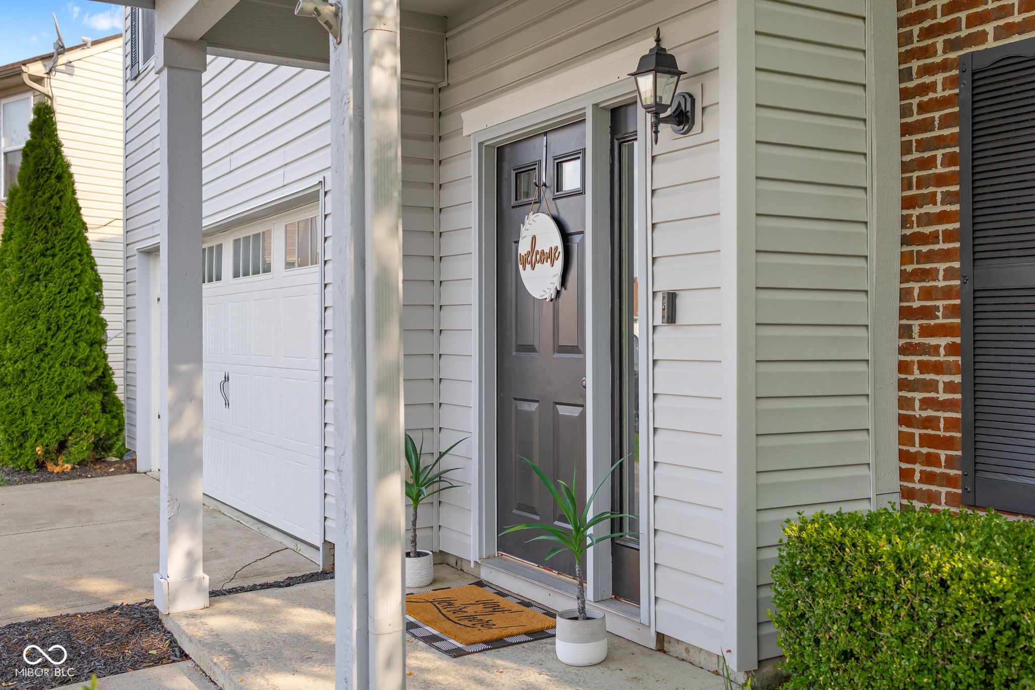 2247 Rolling Hill Court