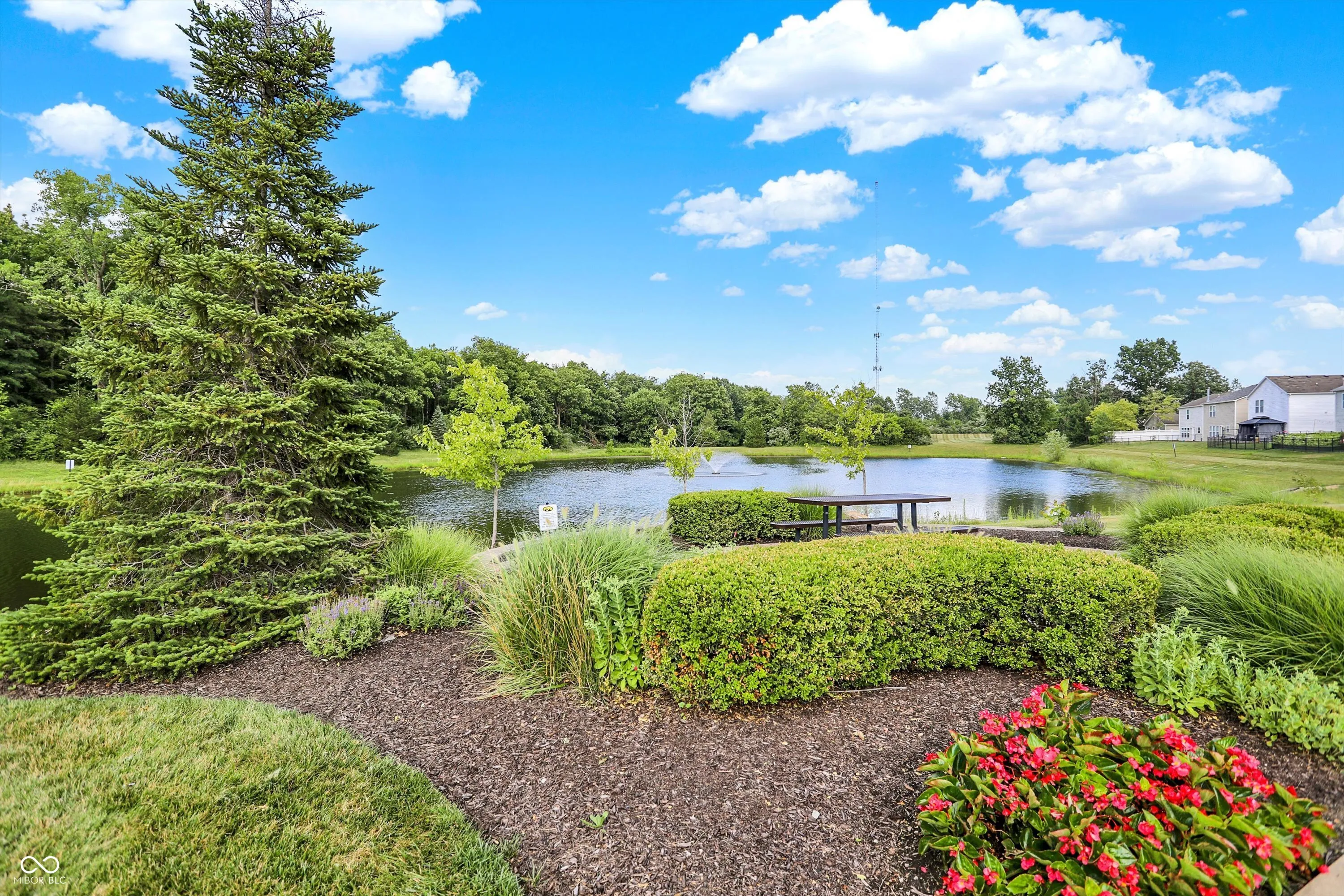 Noblesville, Indiana 46060, United States, 3 Bedrooms Bedrooms, ,2 BathroomsBathrooms,Residential,Active,173109