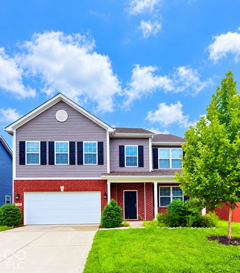 Photo of 2909 Pointe Bay Road, Indianapolis, IN 46229 (MLS # 22124649)