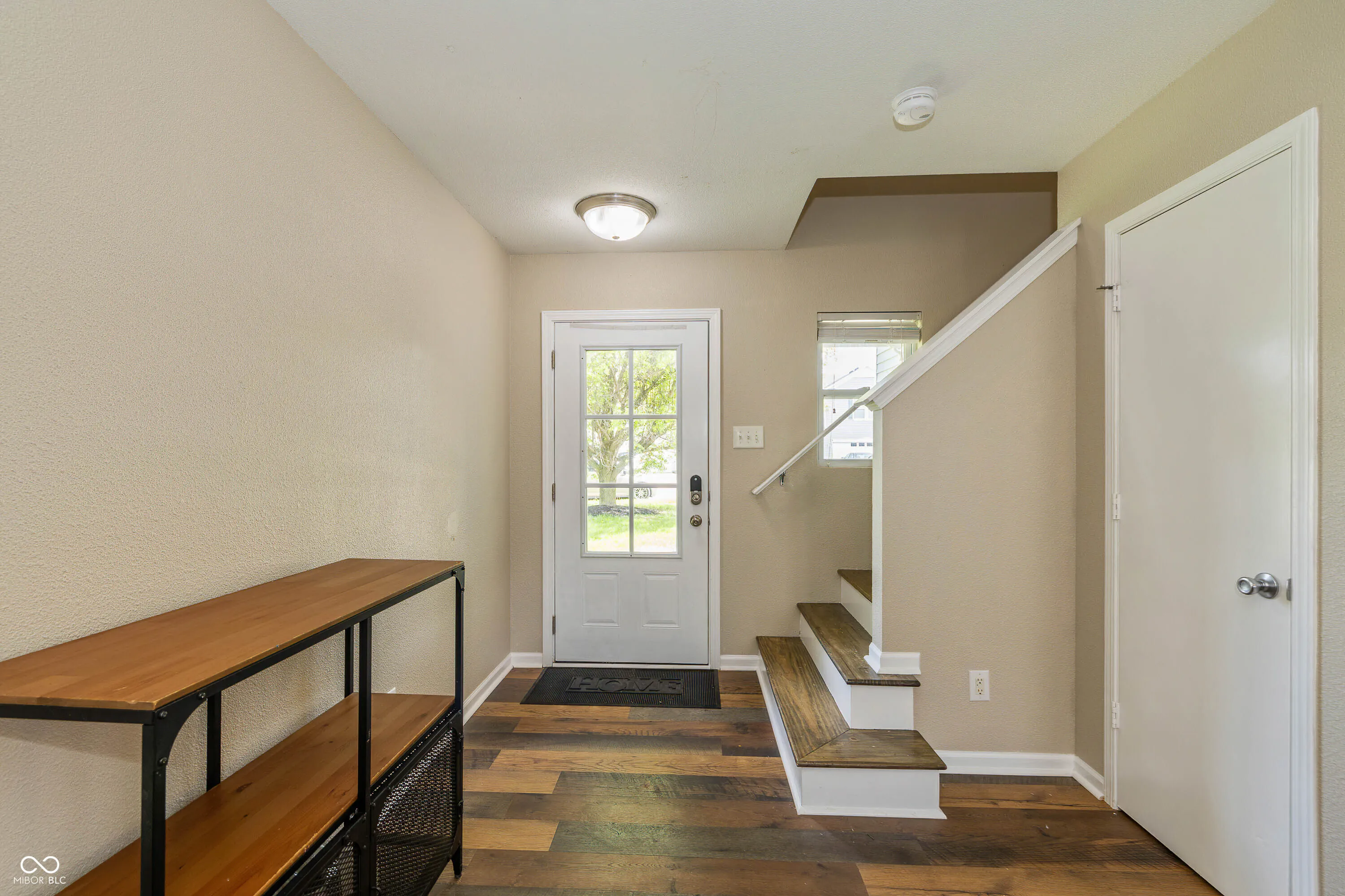 Pendleton, Indiana 46064, United States, 4 Bedrooms Bedrooms, ,3 BathroomsBathrooms,Residential,Pending,120491