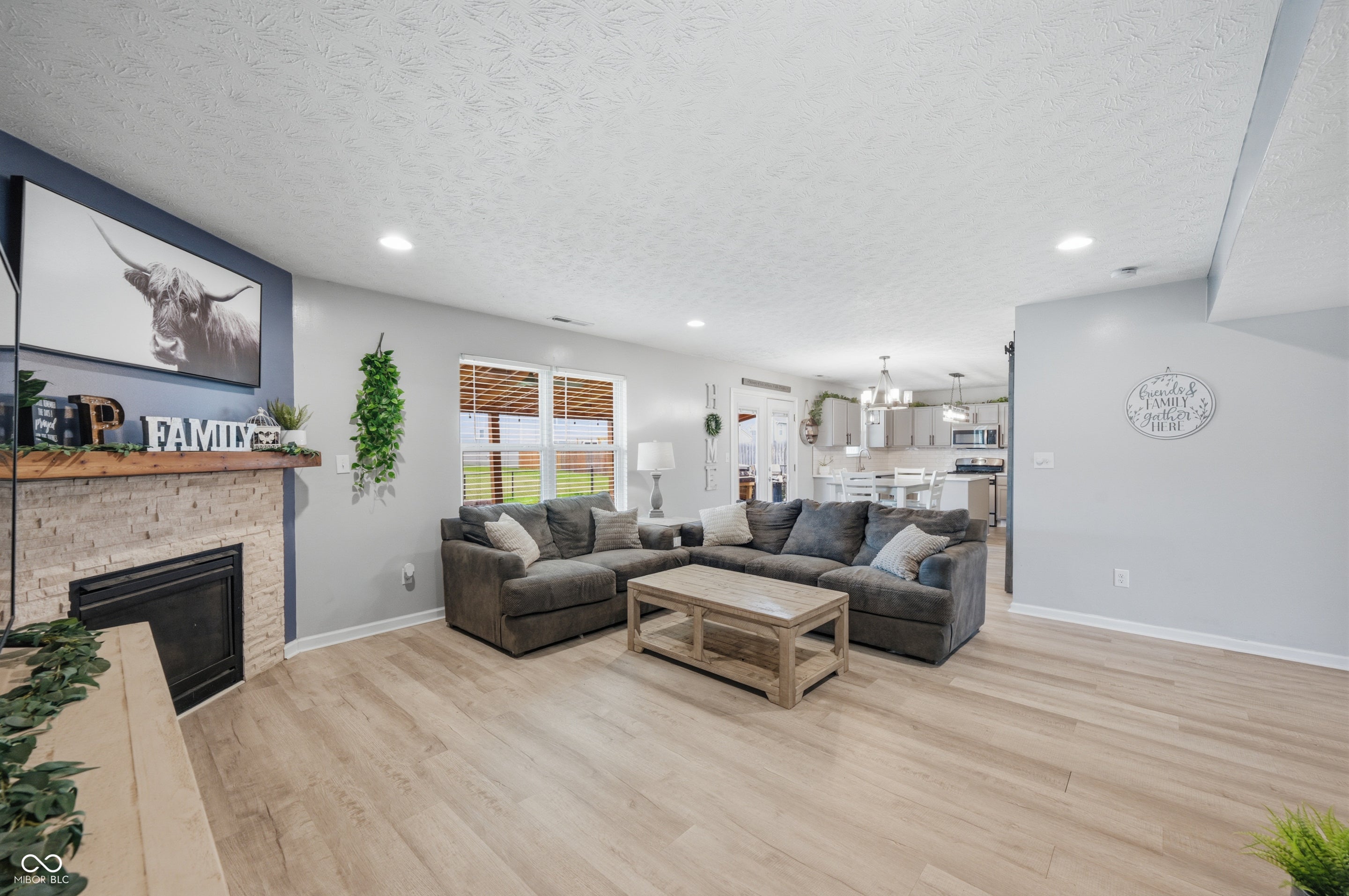 3140 Monterey Drive