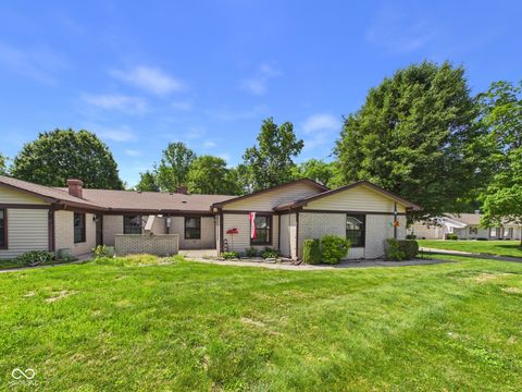 Photo of 4406 Dartmouth Drive, Anderson, IN 46013 (MLS # 22106663)