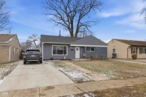 Photo of 2738 Schofield Avenue, Indianapolis, IN 46218 (MLS # 22084260)