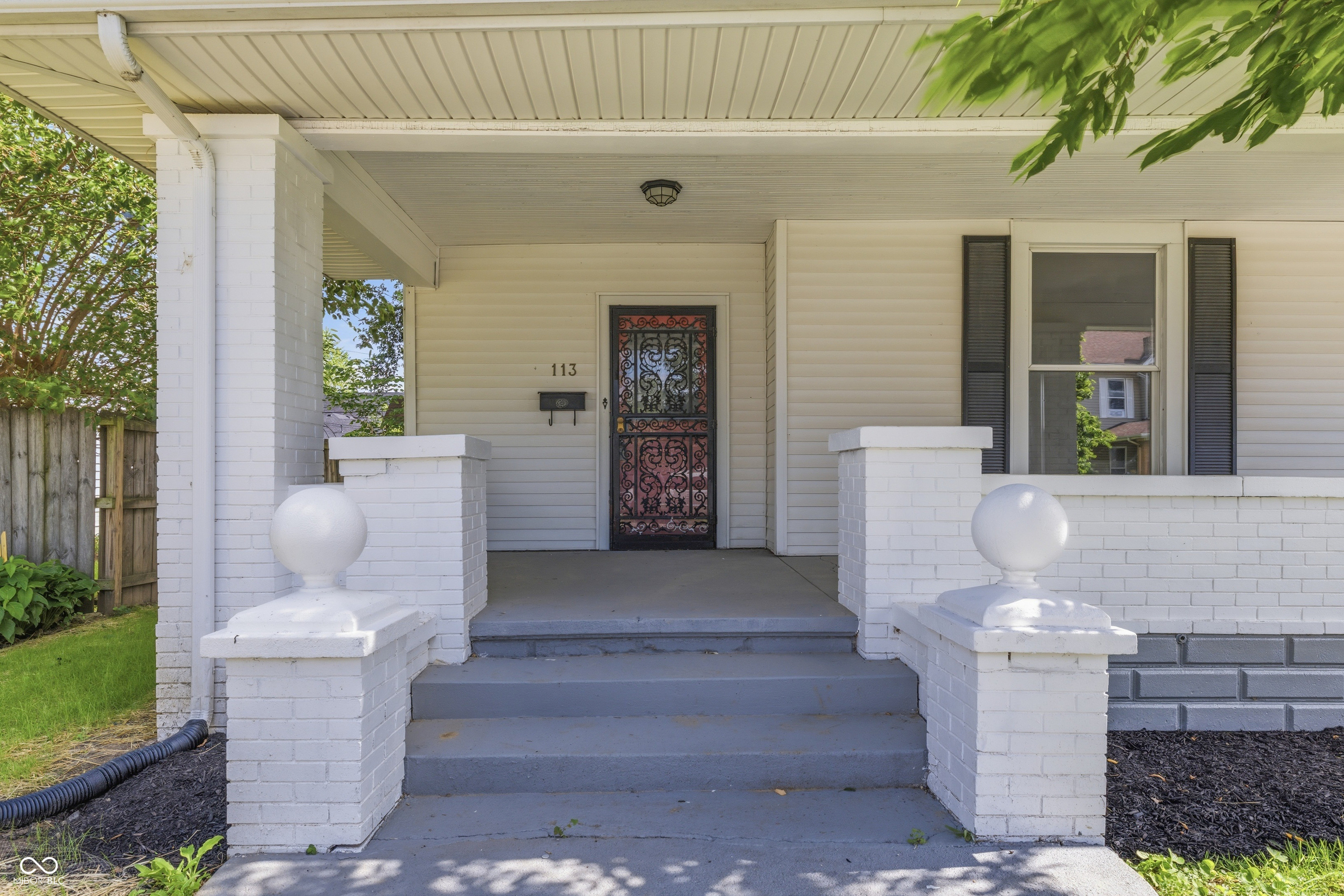 113 E Broadway Street