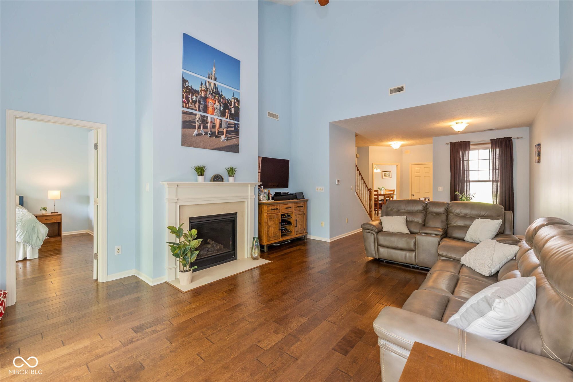 5744 Spruce Knoll Court