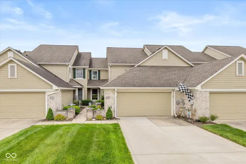 5744 Spruce Knoll Court, Indianapolis, IN 46220 - MLS#: 22037026